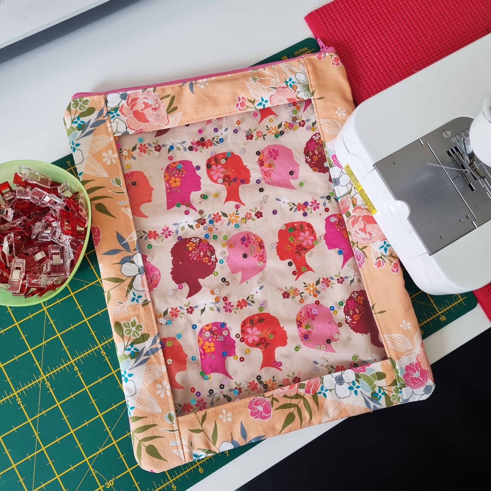 Kit Project Pouch PDF Sewing Pattern Includes Video link,  SVG File & colouring page