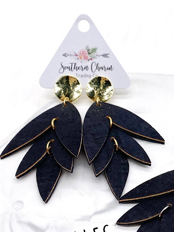 *New* 3 black lili belles