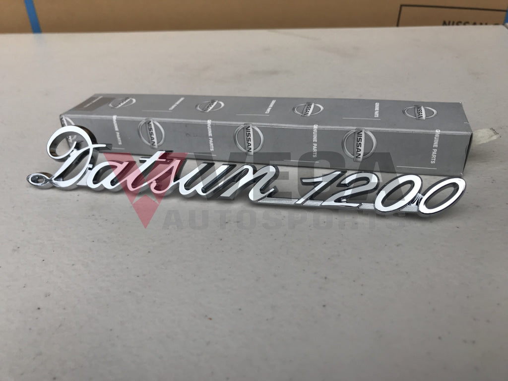 "DATSUN 1200" Trunk Lid Emblem Boot Badge to suit B110 B120 B122 Ute 84822-H1600