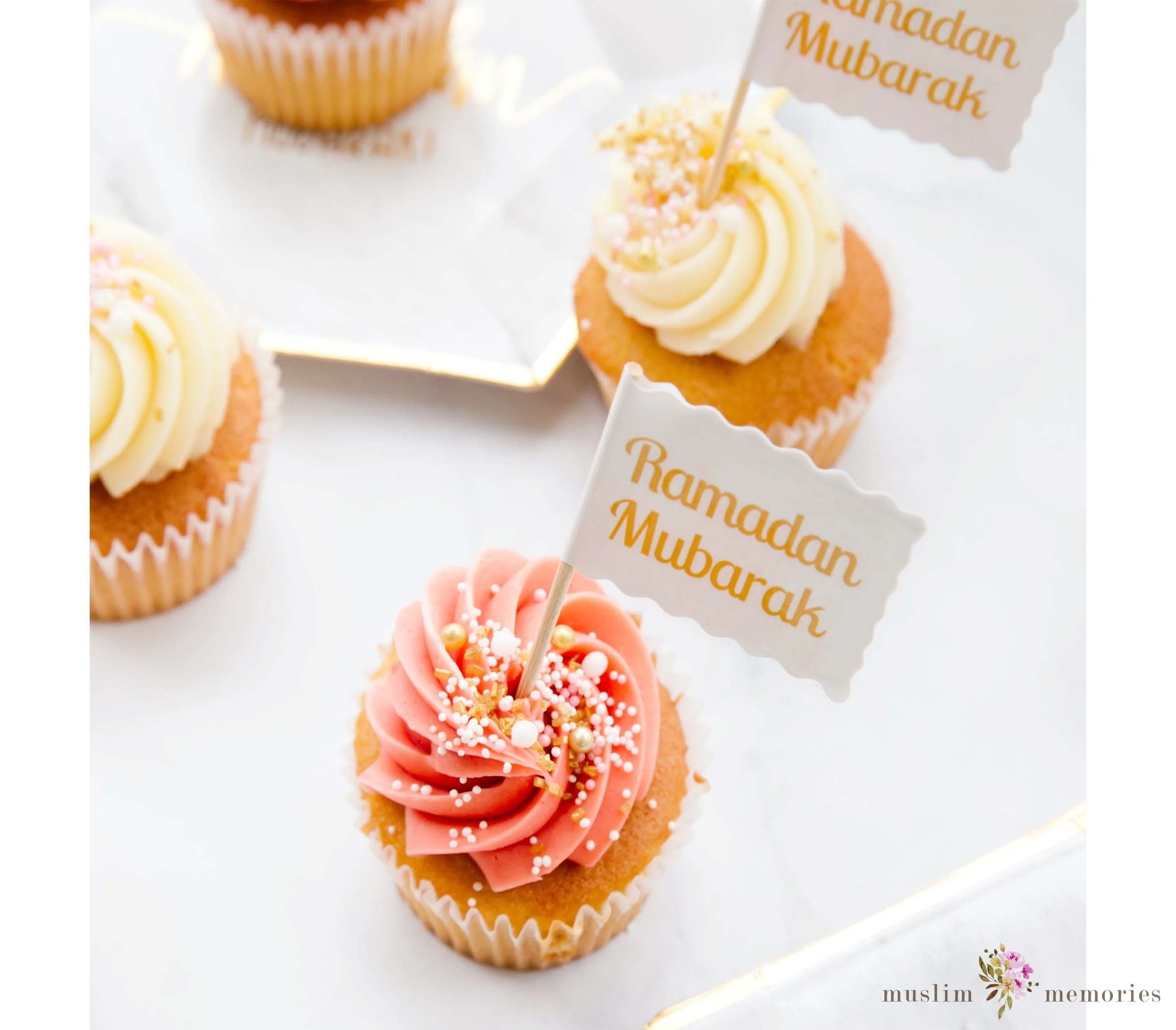 'Ramadan Mubarak' Flag Toppers (Set of 24)