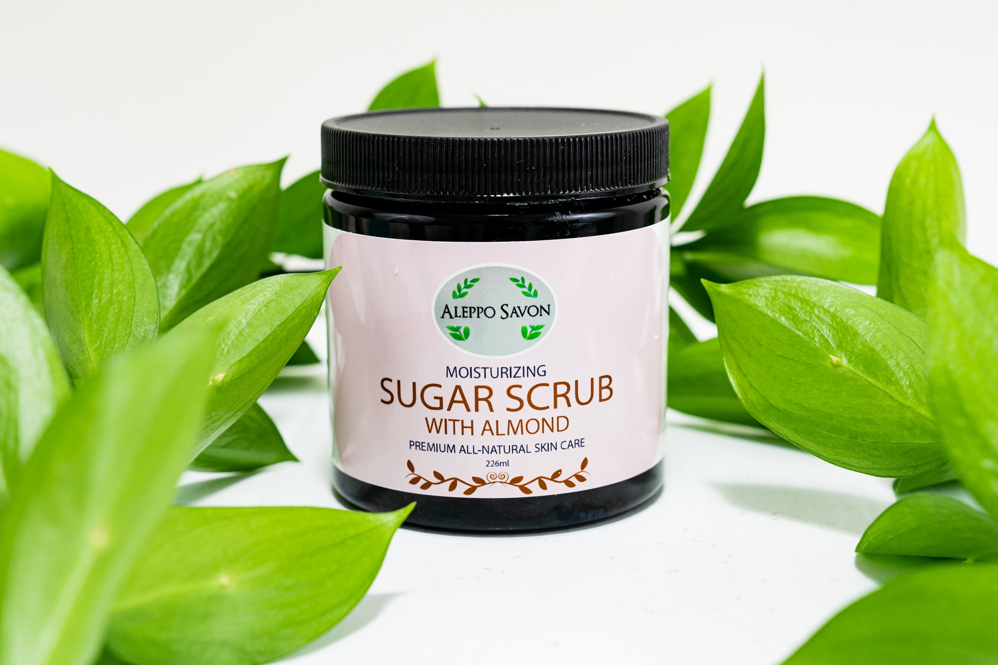 SUGAR SCRUB WITH ALMOND 226ml