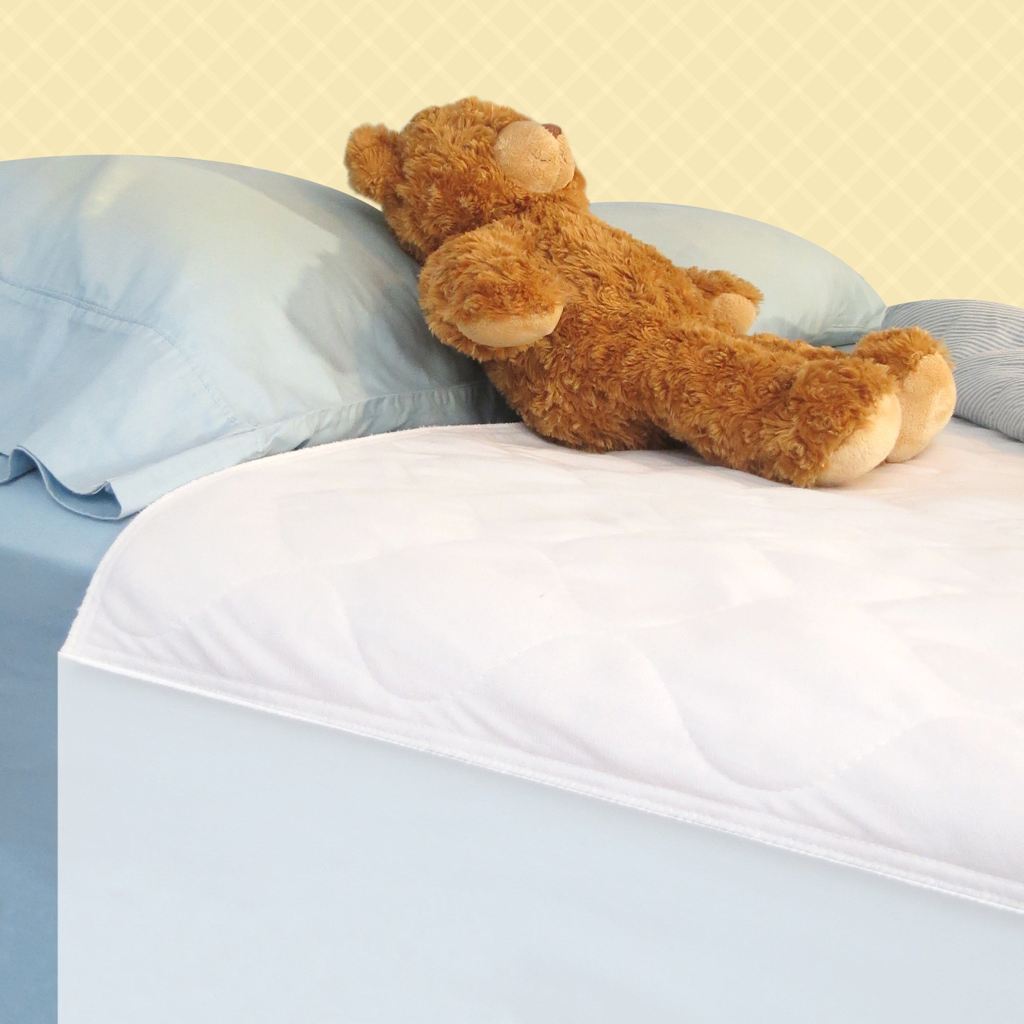 Dry Defender Waterproof Underpad with Wings