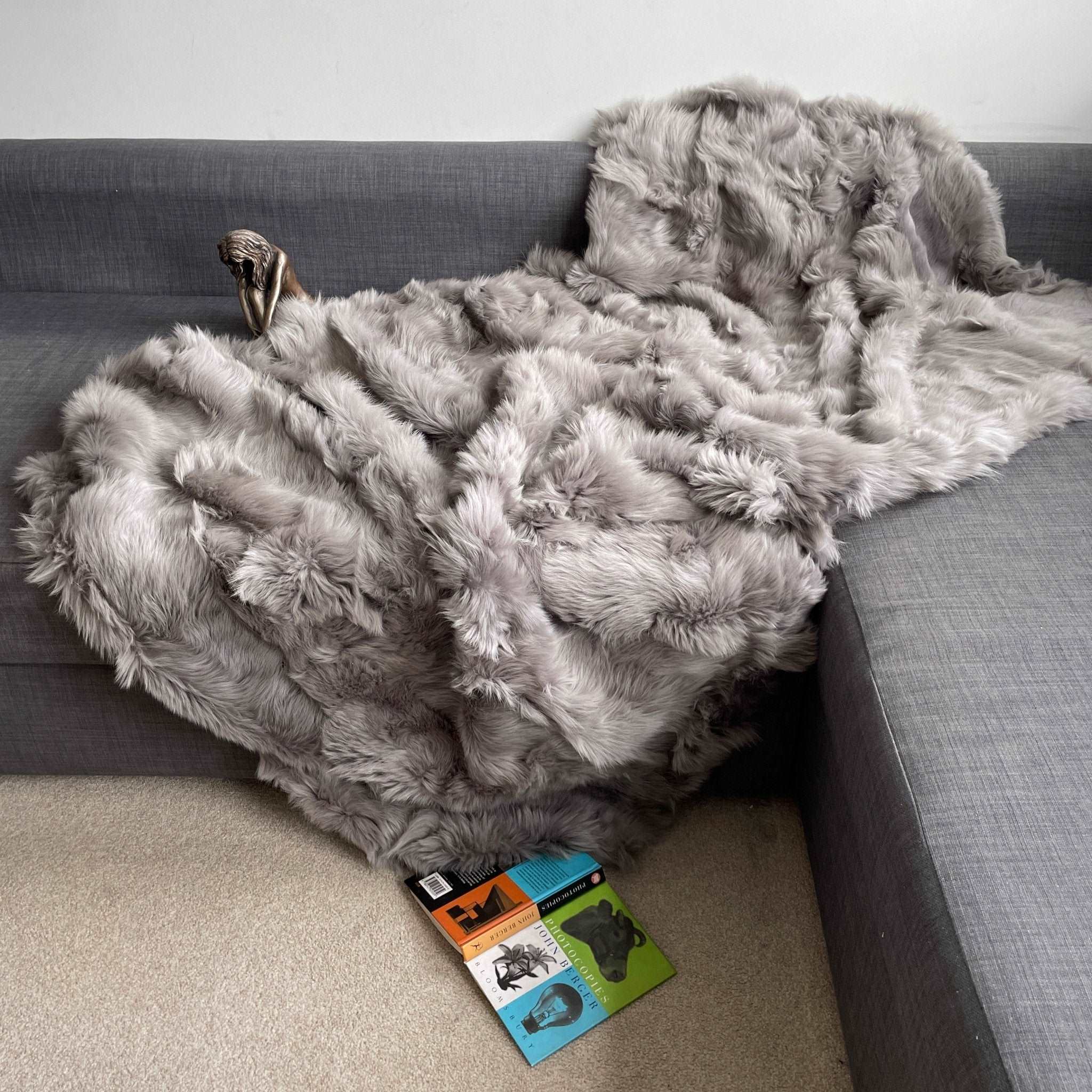 Black Label Tuscan Shearling Throw / Rug 110cm x 200cm | Albatross Grey
