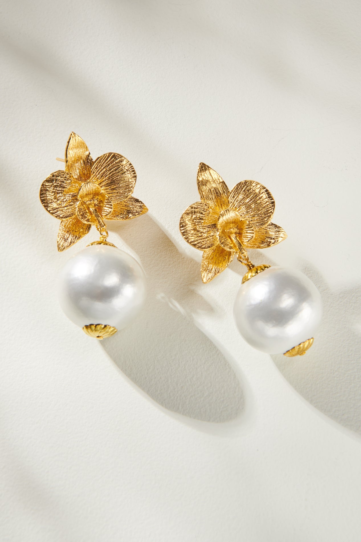 Cotton Pearl Orchid Earrings