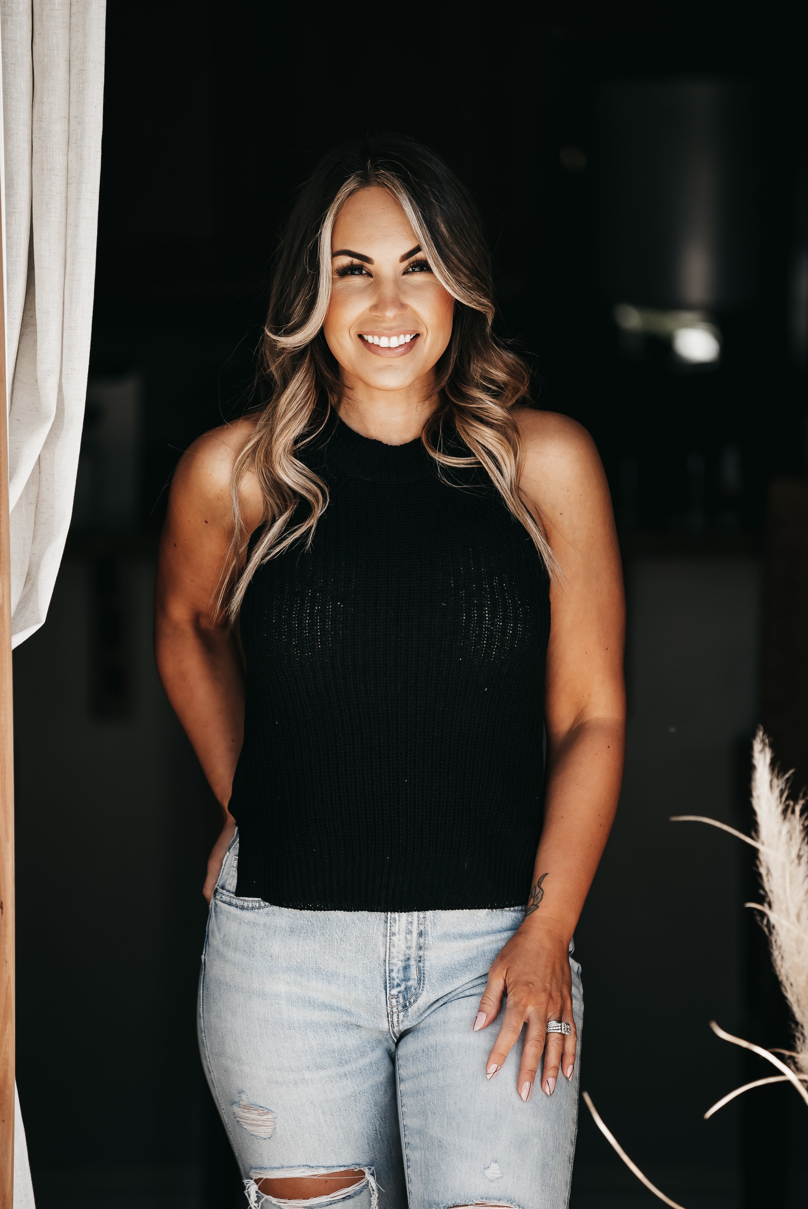 Angel Sweater Tank Black