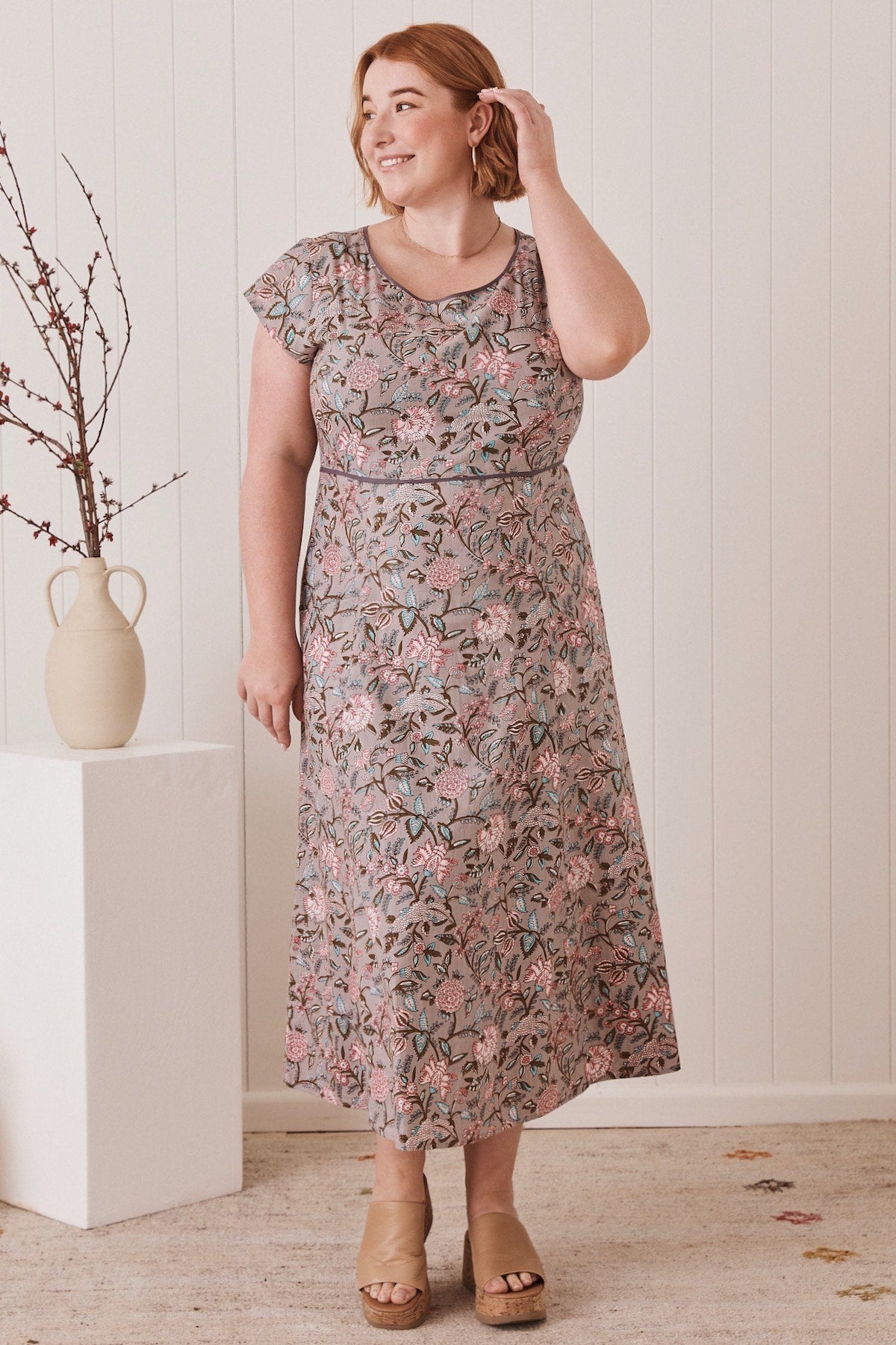 Belle Midi Dress - Lavender