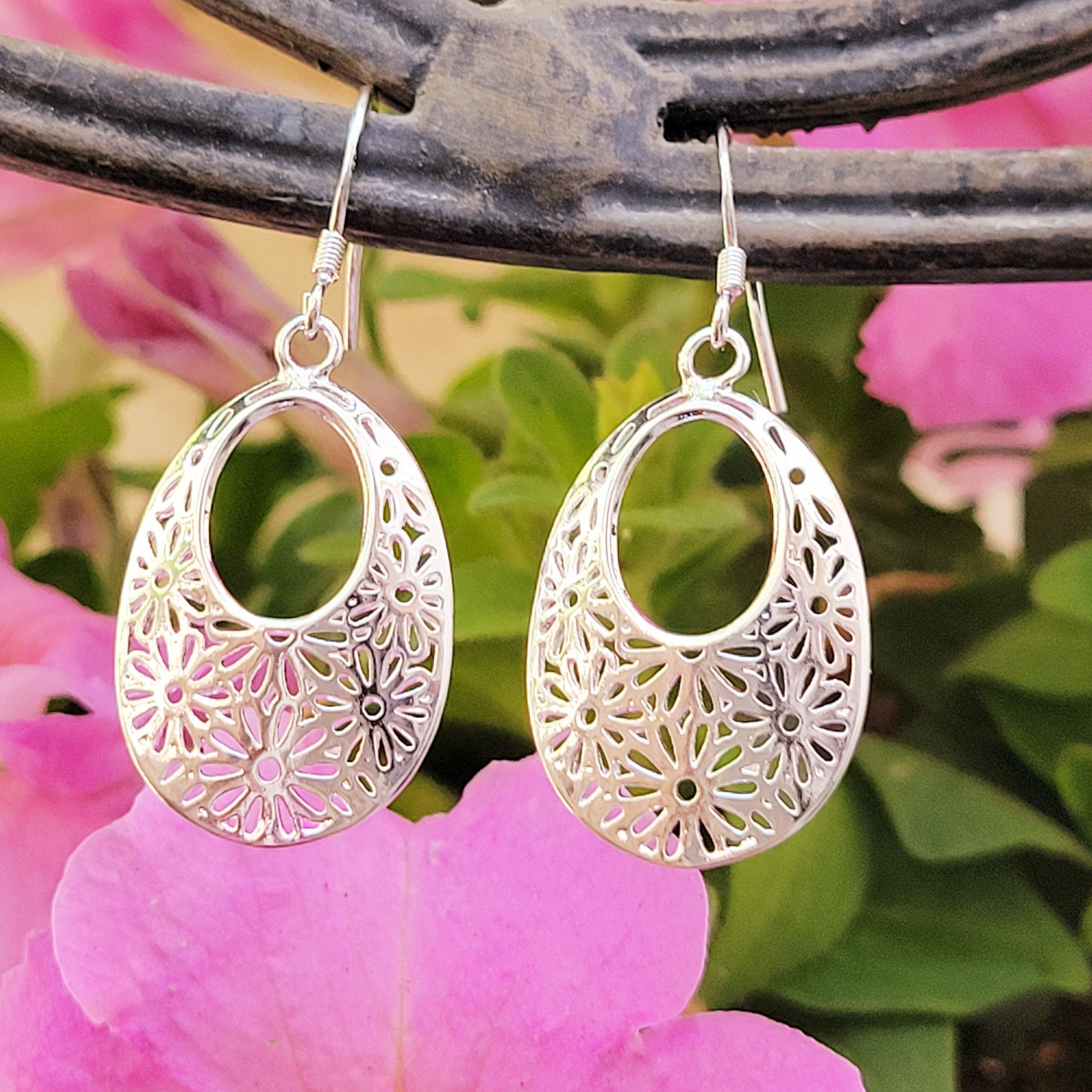 Oval Filigree Silver Dangle Earrings