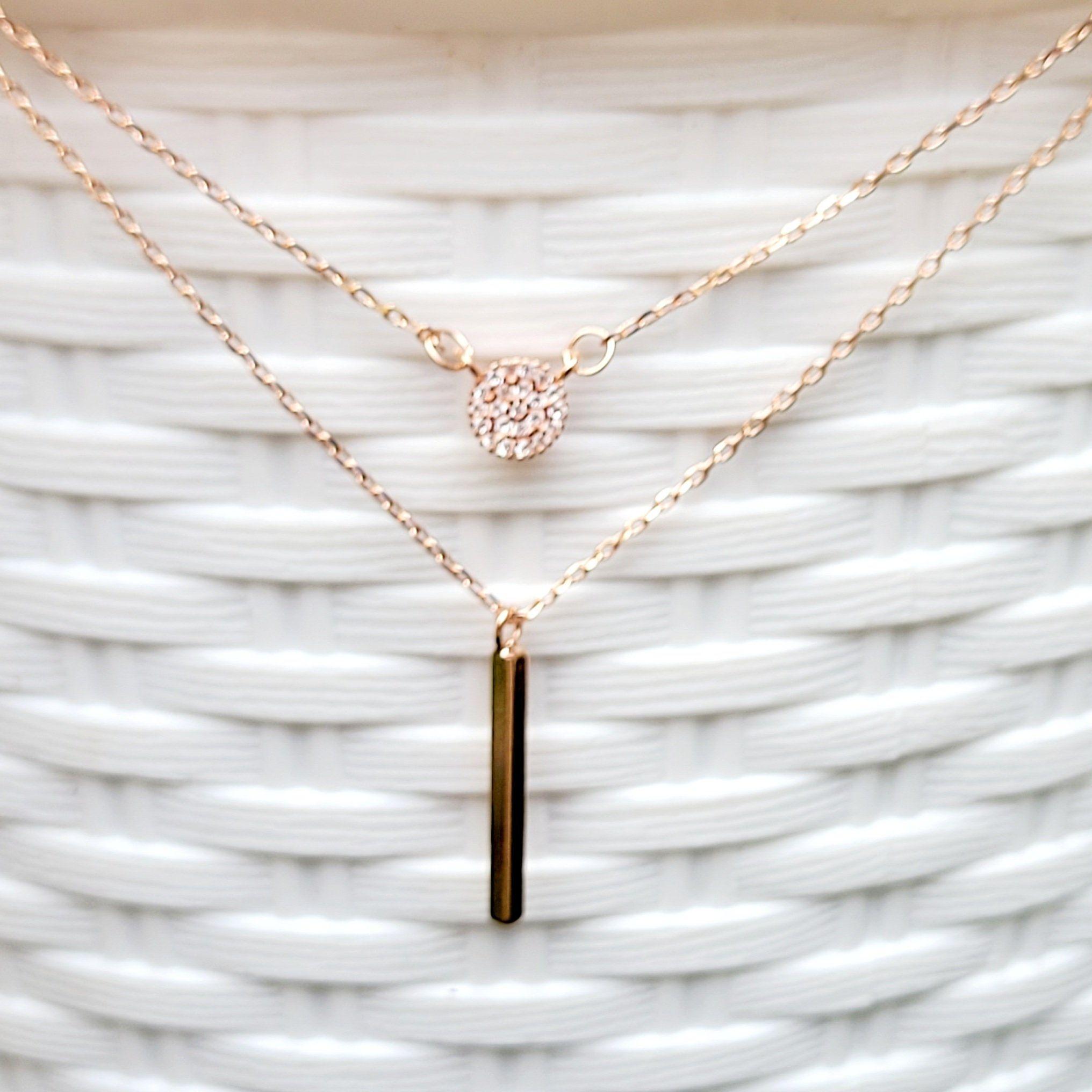 Rose Gold Disc and Bar Necklace