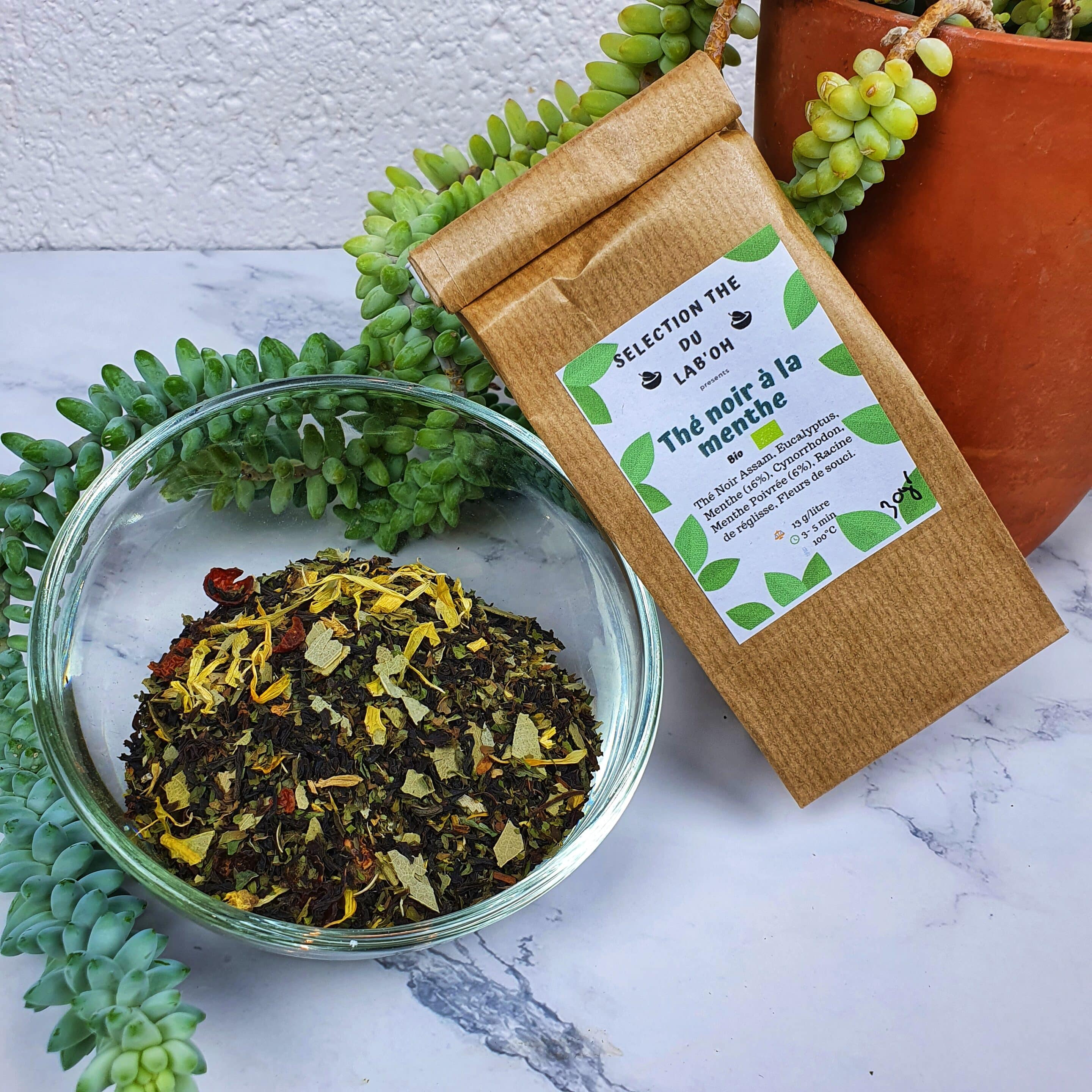 Thé noir à la menthe