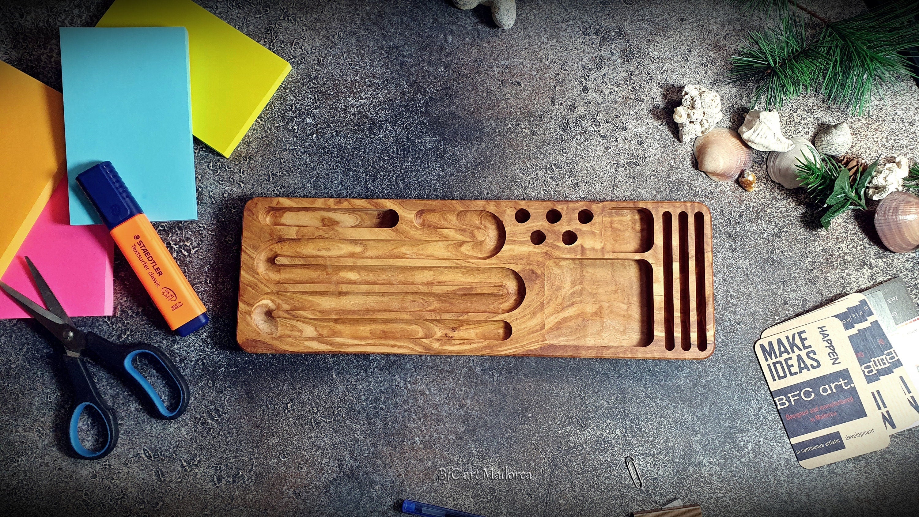 Customizable Docking Station Olive Wood For Boyfriend Office Gifts , Tech Accessories Desk, Personalized Station Desk Men Docking Station