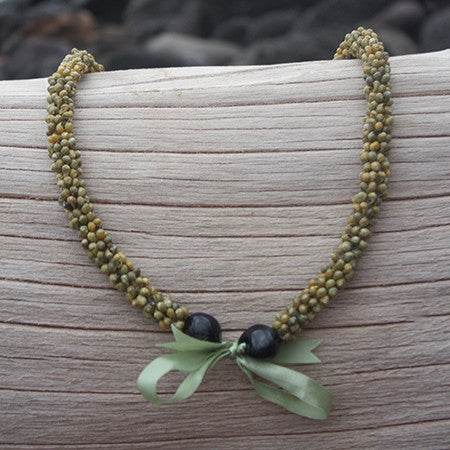 Green Mongo Shell Lei