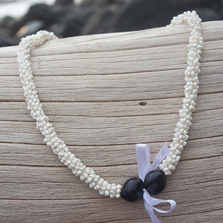 White Mongo Shell Lei