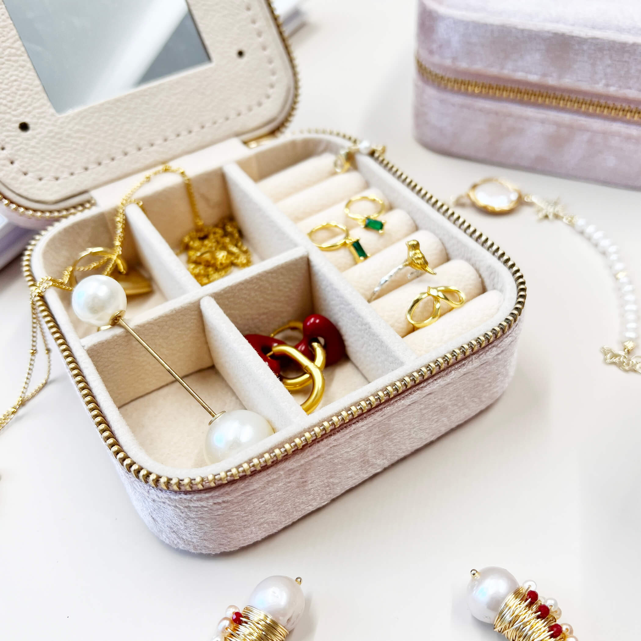 'Bridesmaid' 'Maid Of Honour' Square Jewellery Organiser