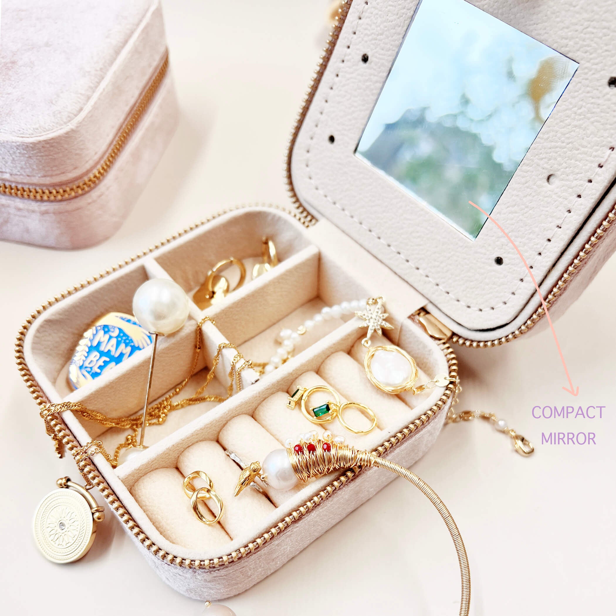 'Bridesmaid' 'Maid Of Honour' Square Jewellery Organiser