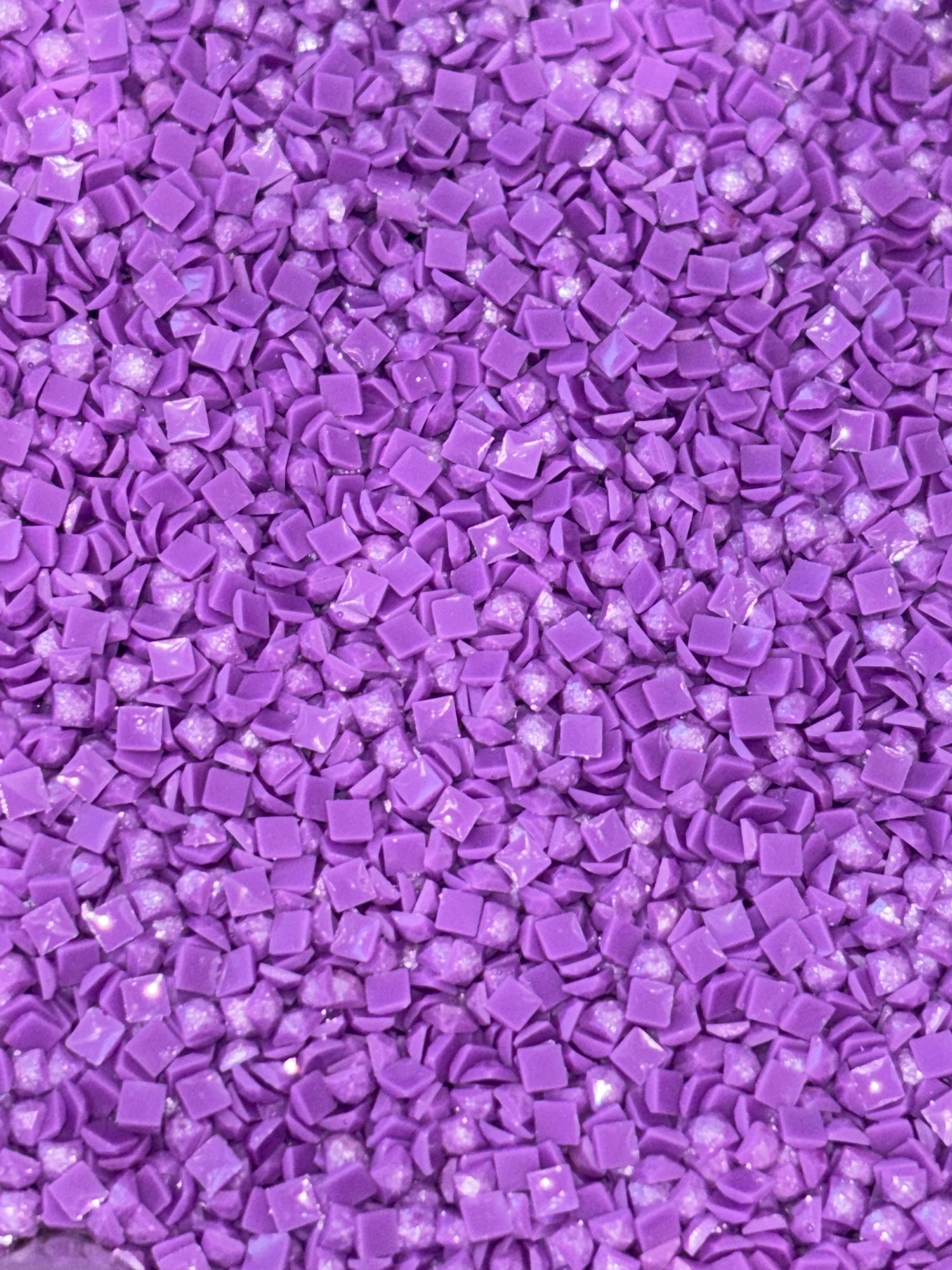 4 DMC 209 Sugar Dust Square